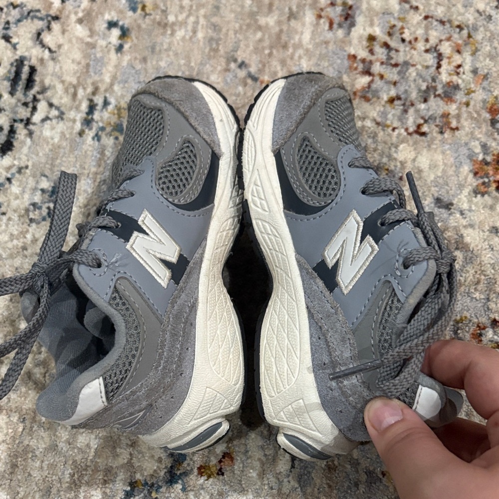 New Balance Kids' Gray and Cream Sneakers